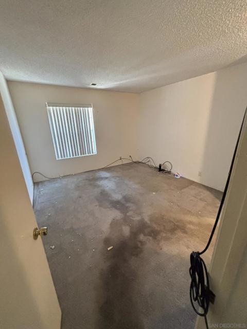 10656 Aderman Avenue, San Diego CA: https://media.crmls.org/mediaz/220ad1cf-38e2-4e90-8027-194dac018ebc.jpg