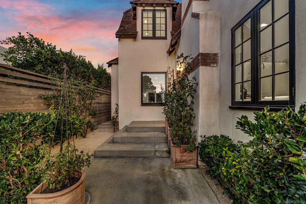 MLS #250031542SD image #5