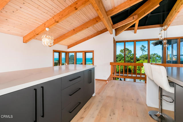 Detail Gallery Image 9 of 50 For 45460 Indian Shoals Rd, Mendocino,  CA 95460 - 4 Beds | 4 Baths