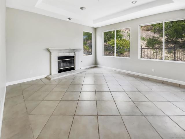 6125 Flagstone Row, La Jolla CA: https://media.crmls.org/mediaz/2210a4d2-27ea-41ce-a4fd-21f26f1dbc24.jpg