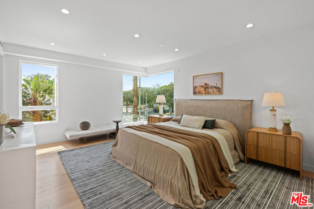 11622 Charnock Road, Los Angeles CA: https://media.crmls.org/mediaz/2210d8c5-1f03-4862-aee5-abcb71d1ef4b.jpg