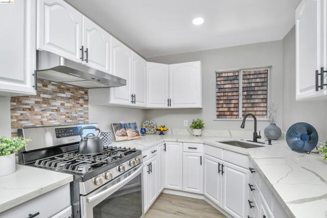 Image 14 of 40 For 120 Hillcrest Ave