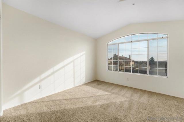 9704 Avenida Ricardo, Spring Valley CA: https://media.crmls.org/mediaz/2211961e-122a-445f-837e-836ad6c4620b.jpg