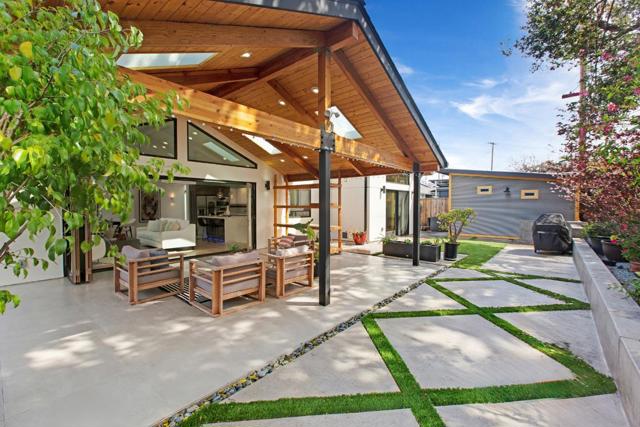 104 Oak Park Drive, Los Gatos CA: https://media.crmls.org/mediaz/2211a37b-dfad-4ba0-adc2-083608079a35.jpg