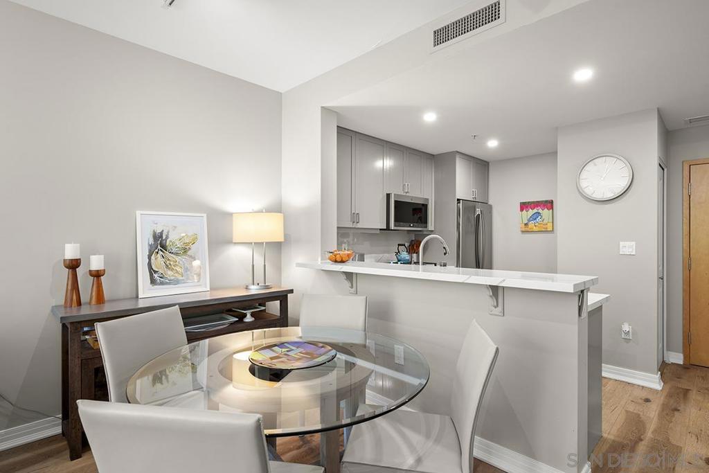 850 Beech Street - photo 11