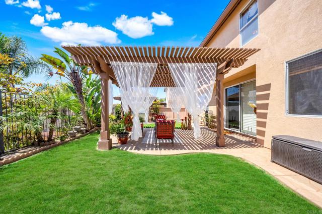 1396 Carneros Valley Street, Chula Vista CA: https://media.crmls.org/mediaz/22127cfe-839e-4dab-b0ab-a95f14329f8e.jpg