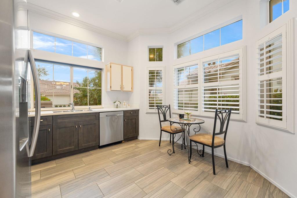 MLS #219138922DA image #13