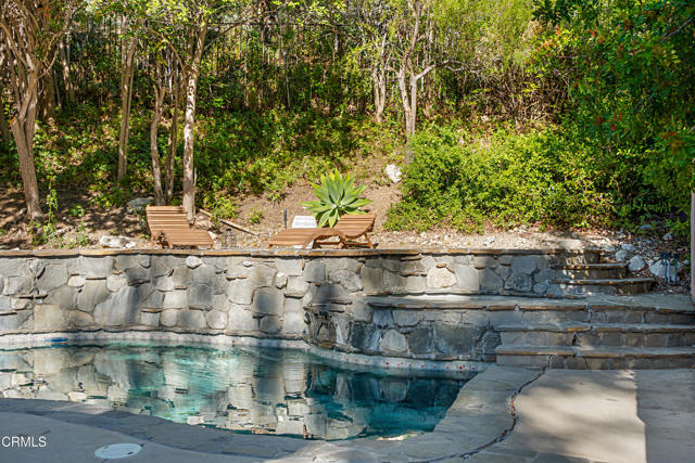 Detail Gallery Image 24 of 26 For 24571 Indian Hill Ln, West Hills,  CA 91307 - 3 Beds | 2 Baths