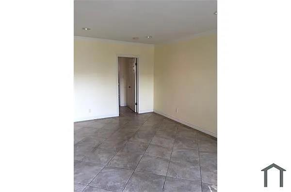 1256 Placentia Avenue, Anaheim CA: https://media.crmls.org/mediaz/2215ccea-8305-4db2-a12f-a4665d9b0e85.jpg