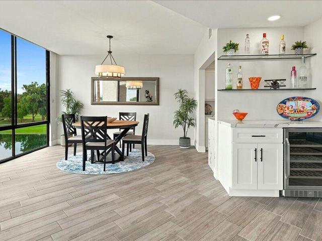 910 Island Drive #406, Rancho Mirage, CA 92270