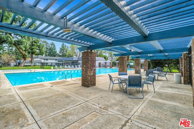 16424 Bubbling View Circle, Cerritos CA: https://media.crmls.org/mediaz/2216ba35-354b-4d19-9b55-3b7dd9992888.jpg