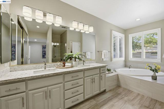 Image 33 of 53 For 7880 La Quinta Ct