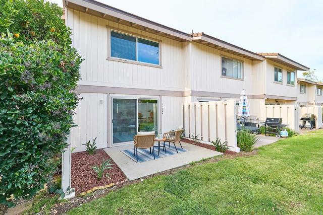 Detail Gallery Image 26 of 39 For 11364 Poblado Rd, San Diego,  CA 92127 - 2 Beds | 1/1 Baths