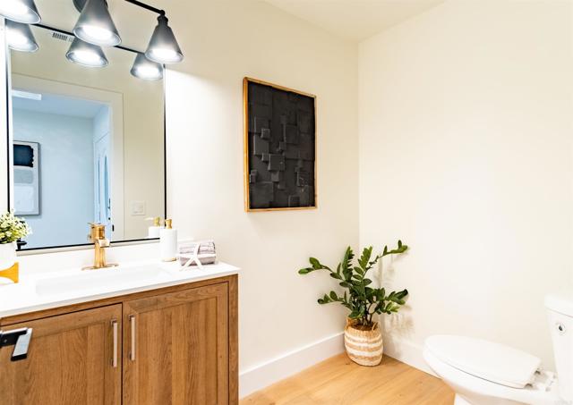 Detail Gallery Image 15 of 53 For 436 Montana Luna Ct, Escondido,  CA 92025 - 4 Beds | 2/1 Baths
