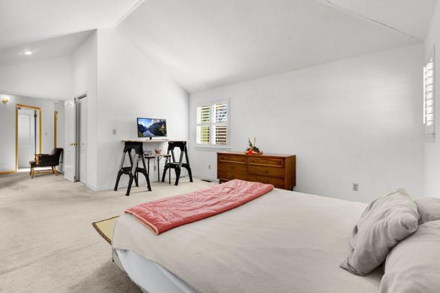 662 W Parr Avenue, Campbell CA: https://media.crmls.org/mediaz/221af6bc-38f4-4535-8429-9993c4fc49fe.jpg