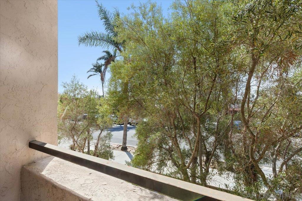 MLS #250039466SD image #26