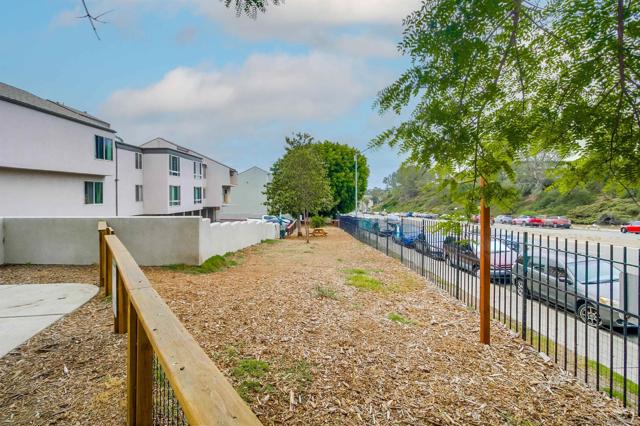 4125 Mount Alifan Pl, San Diego CA: https://media.crmls.org/mediaz/221c761b-96e9-4bbd-bb24-ea90cb632be0.jpg