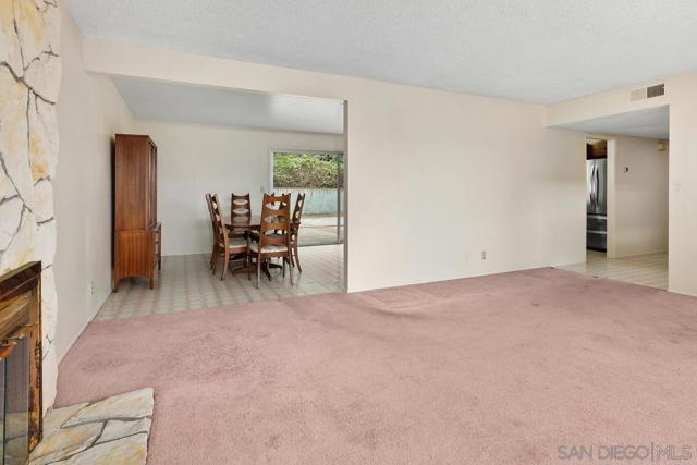 10021 Sierra Bonita, Spring Valley CA: https://media.crmls.org/mediaz/221d1f1f-f15b-4381-8e34-59ddee1095d1.jpg