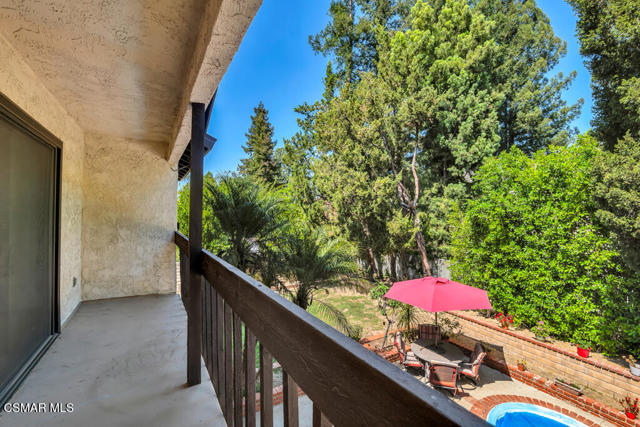 4022 Old Topanga Canyon Road, Calabasas CA: https://media.crmls.org/mediaz/221dc159-ca9b-48b8-98f4-3c33e69f7f20.jpg