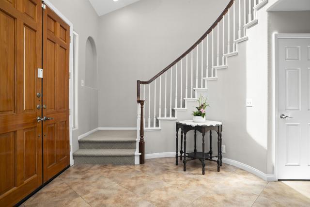 1990 Willowbrook Drive, Oceanside CA: https://media.crmls.org/mediaz/221e0b75-fa38-4fc2-ba82-c06e19fd6cb2.jpg