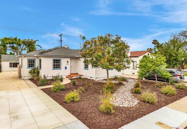 4642 59th Street, San Diego CA: https://media.crmls.org/mediaz/221e397a-dcdf-42ac-aea4-f71c1b6074b7.jpg