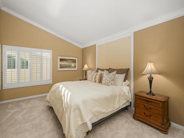 6502 La Paloma St., Carlsbad CA: https://media.crmls.org/mediaz/221f8ca4-d71d-479e-83c7-2dff399be96c.jpg