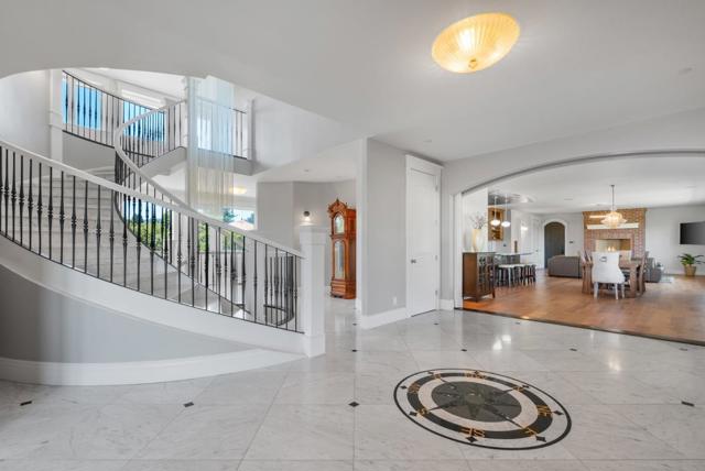 40 S Circle Drive, Santa Cruz CA: https://media.crmls.org/mediaz/221f9cdf-0462-4195-9b5c-4e23479f6aeb.jpg