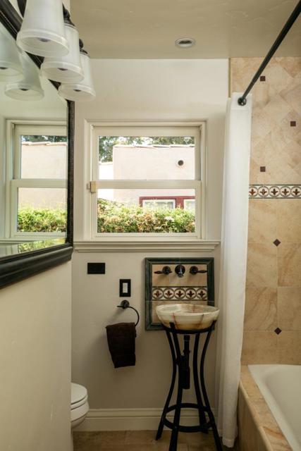 1719 Glen Una Avenue, San Jose CA: https://media.crmls.org/mediaz/221fb09c-e238-426c-a2be-b004b0a9efb5.jpg