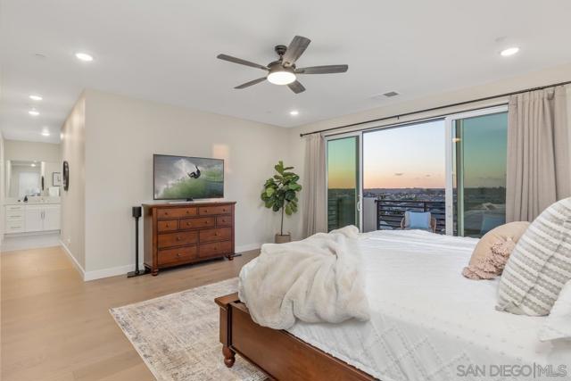 Image 26 of 43 For 6418 Fischer Way