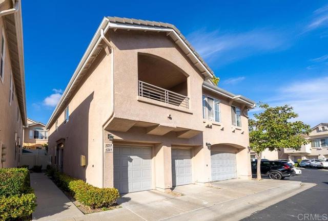 1259 El Cortez Court, Chula Vista CA: https://media.crmls.org/mediaz/2220f0ec-b5ae-499b-a4a9-603d80093ff0.jpg