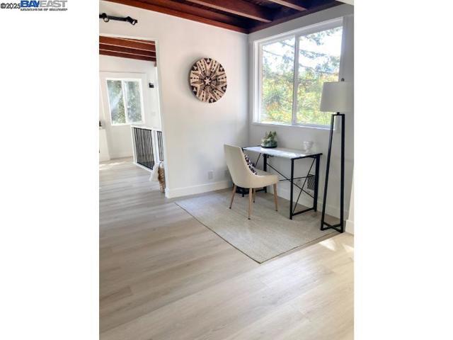 21401 Santa Clara Ave, Monte Rio CA: https://media.crmls.org/mediaz/2220f101-381c-49f4-9b08-31af3d8f759a.jpg