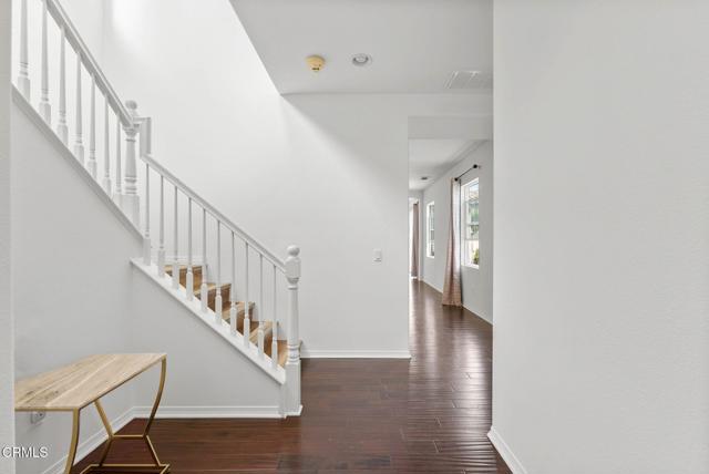 Detail Gallery Image 4 of 39 For 511 Nile River Dr, Oxnard,  CA 93036 - 4 Beds | 4 Baths