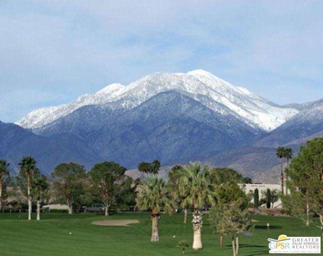 69490 Parkside Drive, Desert Hot Springs CA: https://media.crmls.org/mediaz/2221eefa-5202-48d8-8c8a-5a543e2dd45e.jpg