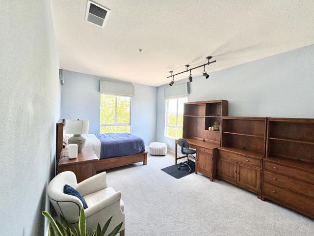 504 Tower Hill Avenue, San Jose CA: https://media.crmls.org/mediaz/22226eda-6a50-4011-a8b3-c3792cc019ef.jpg
