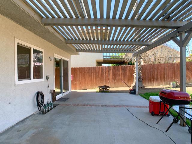 Detail Gallery Image 21 of 21 For 452 Feliz, Perris,  CA 92571 - 3 Beds | 2/1 Baths