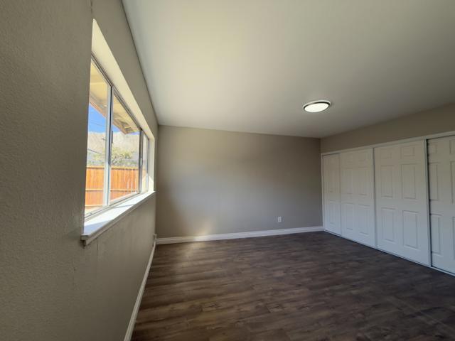 52121 Avenida Velasco, La Quinta CA: https://media.crmls.org/mediaz/2223f71b-9685-4b99-b726-d0e4cf37c0c9.jpg