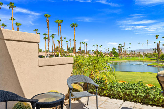 76064 Honeysuckle Drive, Palm Desert, CA 92211