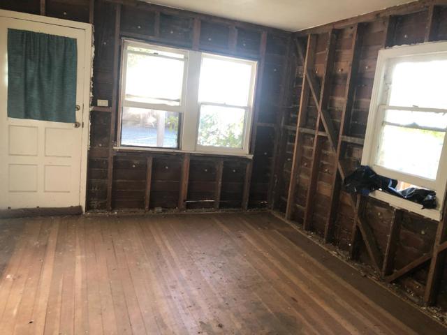 16780 Mcgraw Avenue, Morgan Hill CA: https://media.crmls.org/mediaz/2224f76b-4ad2-4bf9-96ce-f47343d6707d.jpg
