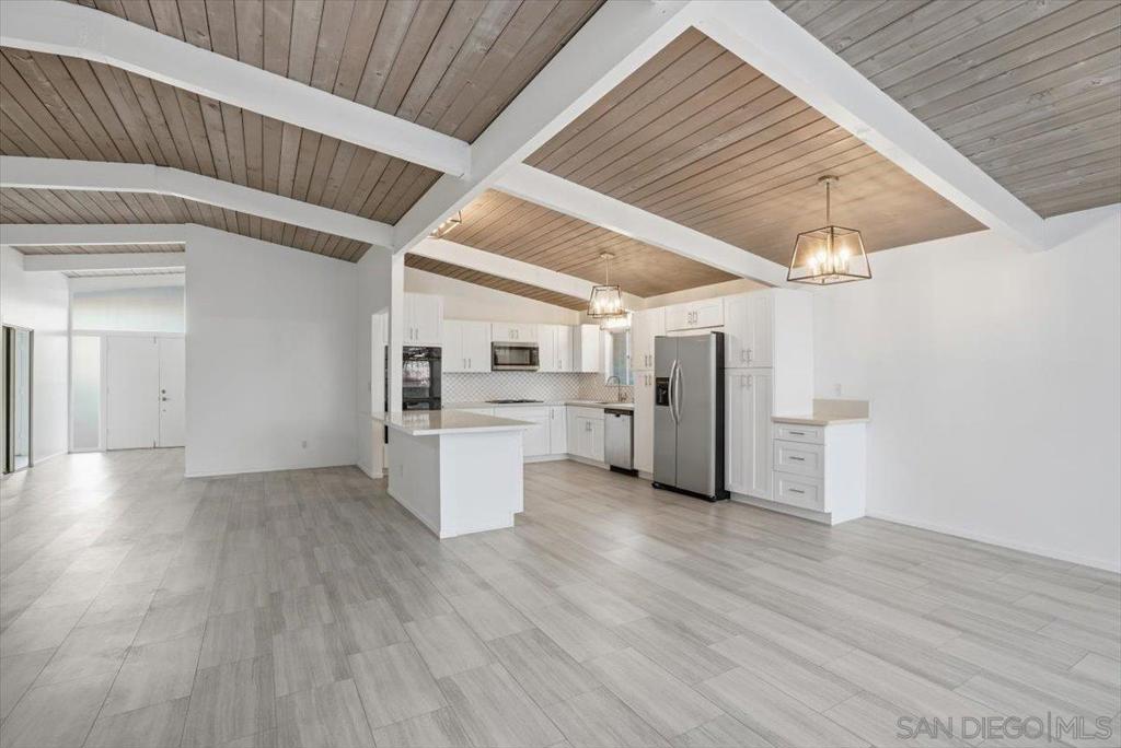 MLS #250043105SD image #13