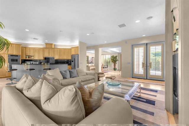 Image 7 of 35 For 2438 S Caliente Drive