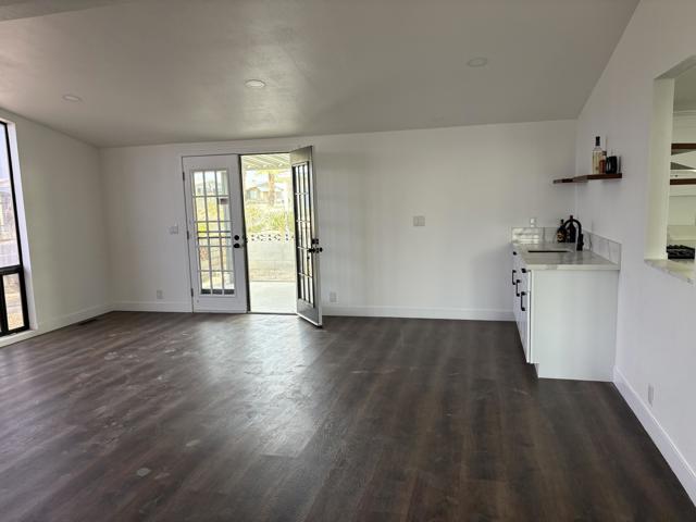 73851 Desert Greens S Drive, Palm Desert CA: https://media.crmls.org/mediaz/2225dd93-3d7d-4c5a-8f68-9a46c556a983.jpg