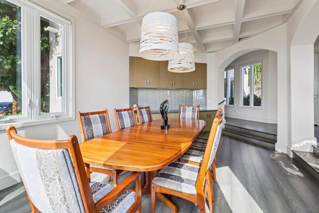 1295 W Redwood St, San Diego CA: https://media.crmls.org/mediaz/2225f304-3068-454f-87ec-ee05e7b74b4c.jpg