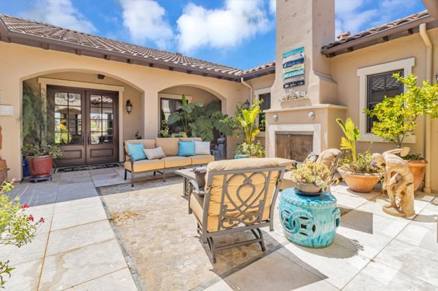 7 Stonebrae Road, Hayward CA: https://media.crmls.org/mediaz/2225fdd2-2905-4ba7-90b3-dd0a1e30a44a.jpg