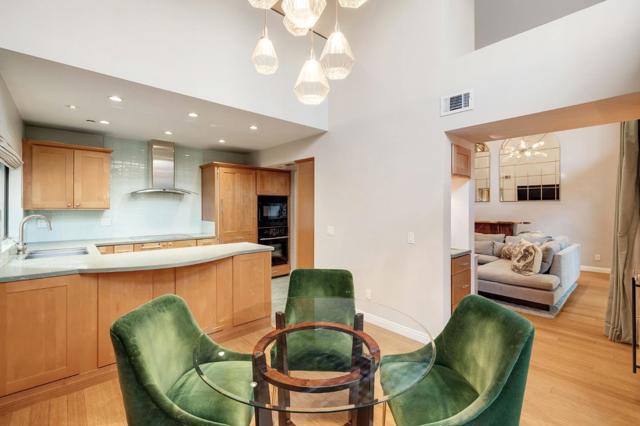 420 Esplanade, Redondo Beach CA: https://media.crmls.org/mediaz/222611c3-88ab-449c-90ab-cceba65d80e3.jpg