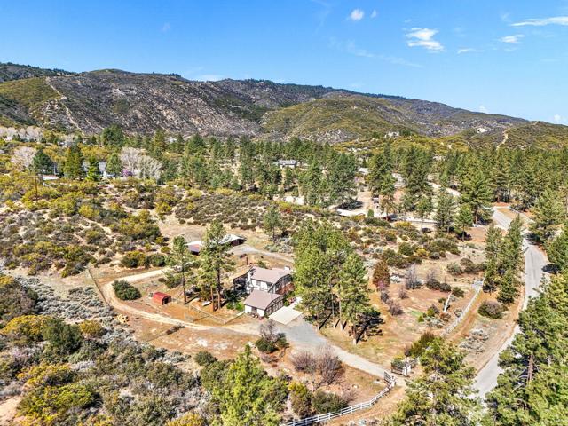 59371 Devils Ladder Road, Mountain Center CA: https://media.crmls.org/mediaz/22261e28-d0f4-4e35-bd5e-be4d5d6a159f.jpg