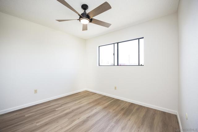 9228 Mast Blvd, Santee CA: https://media.crmls.org/mediaz/22264161-c822-4675-9aa2-835b3c319cb5.jpg