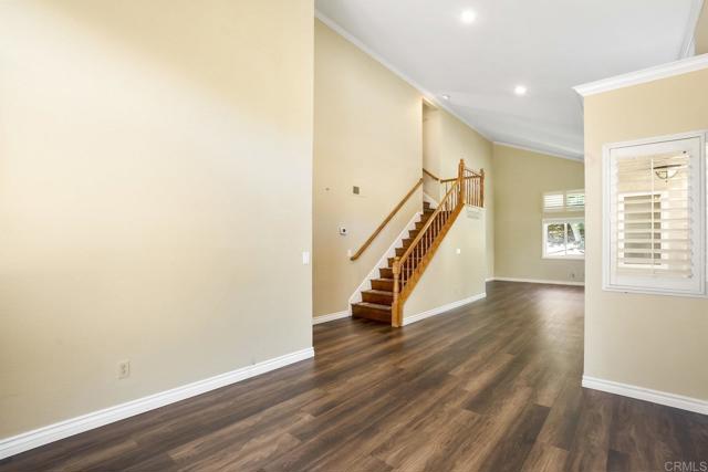 2524 Seattle Drive, El Cajon CA: https://media.crmls.org/mediaz/22267d38-7124-4b22-ba46-7f3fe7b00da9.jpg