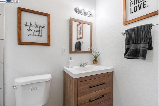 4733 E Washington St, Stockton CA: https://media.crmls.org/mediaz/2226c679-94c8-47cb-8758-e7807d6e3e4e.jpg