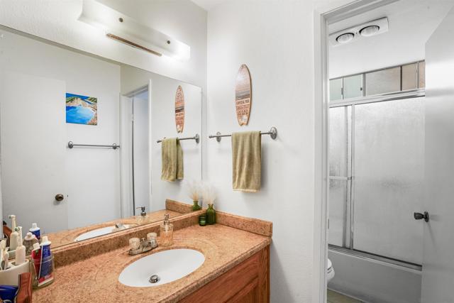 1228 Grand Ave, San Diego CA: https://media.crmls.org/mediaz/22278fe5-0c2c-47a9-995e-3aae10a649a0.jpg
