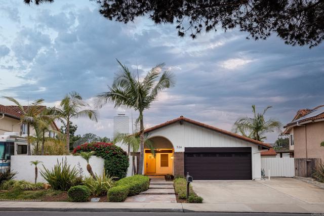 Detail Gallery Image 1 of 39 For 324 Avenida De Las Rosas, Encinitas,  CA 92024 - 4 Beds | 2/1 Baths